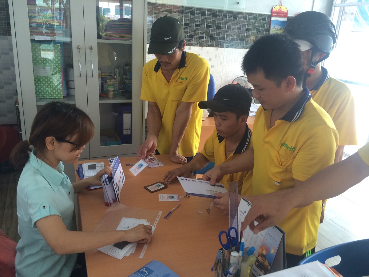 KHUYNH HƯỚNG SỬ DỤNG LAO ĐỘNG THUÊ NGOÀI VÀ CÁC LỢI ÍCH MANG TÍNH CẠNH TRANH